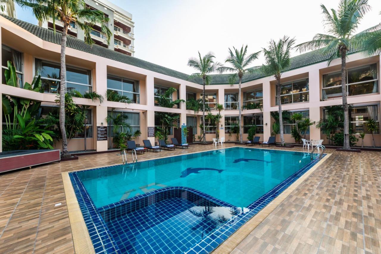 Gulf Siam Hotel & Resort Паттайя Экстерьер фото