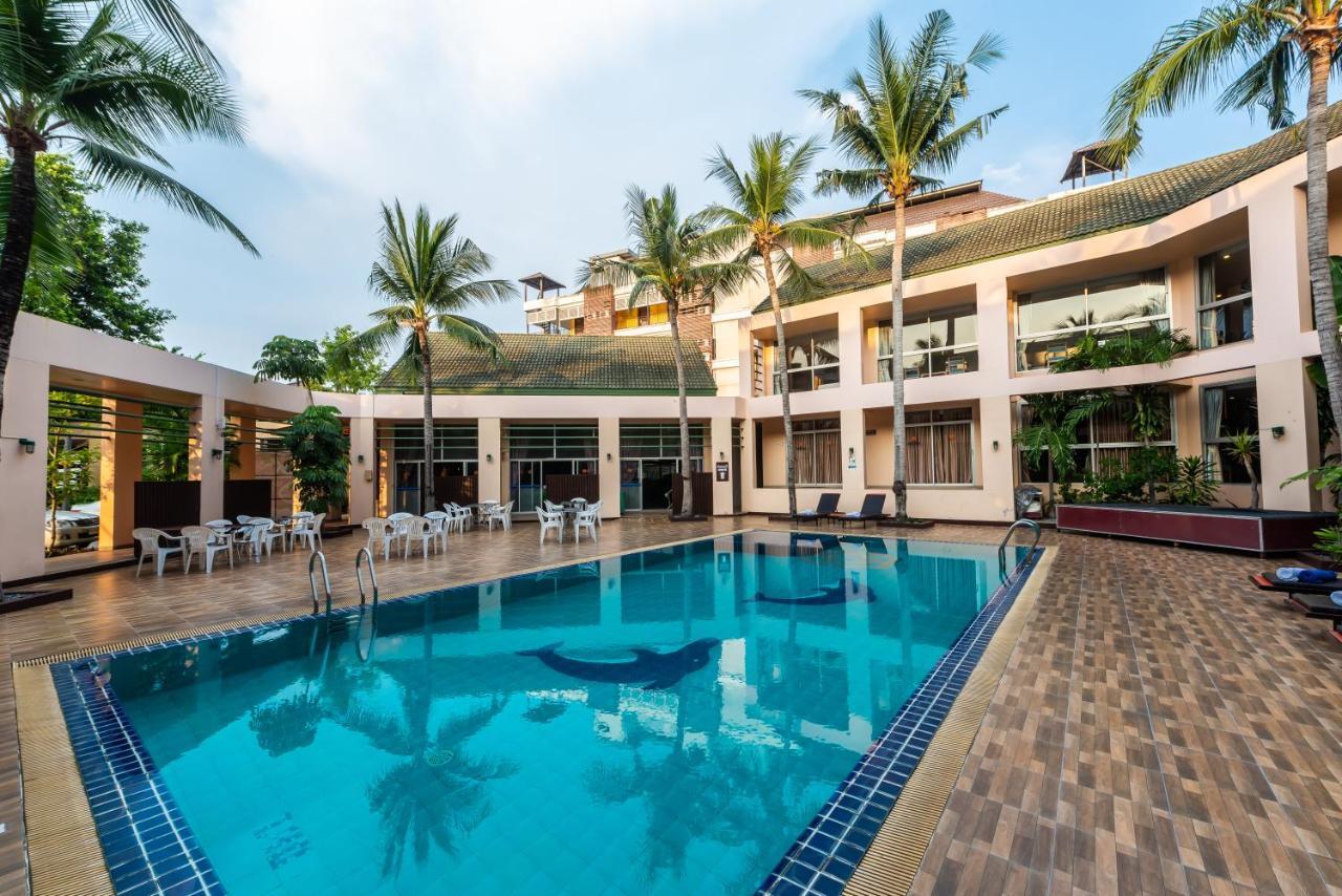 Gulf Siam Hotel & Resort Паттайя Экстерьер фото